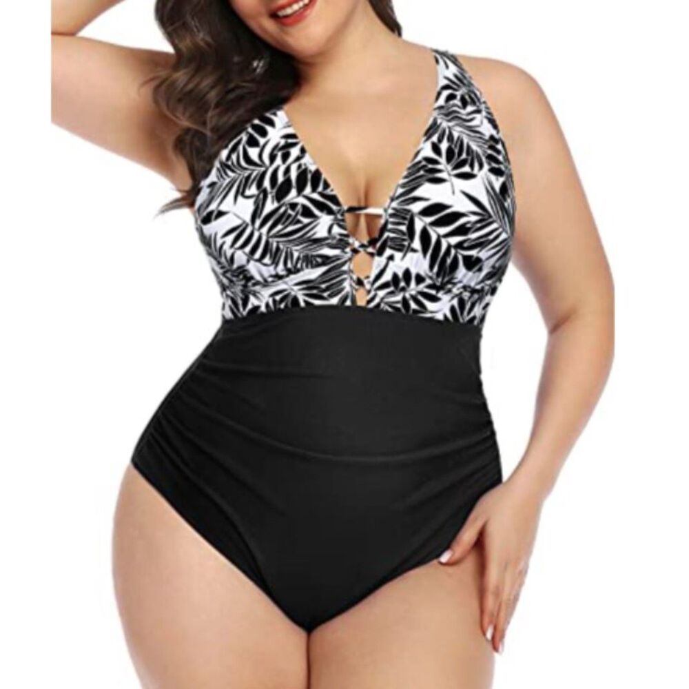 Yonique Black White Swimsuit 18W New One Piece Deep V Neck Tummy Control NWT